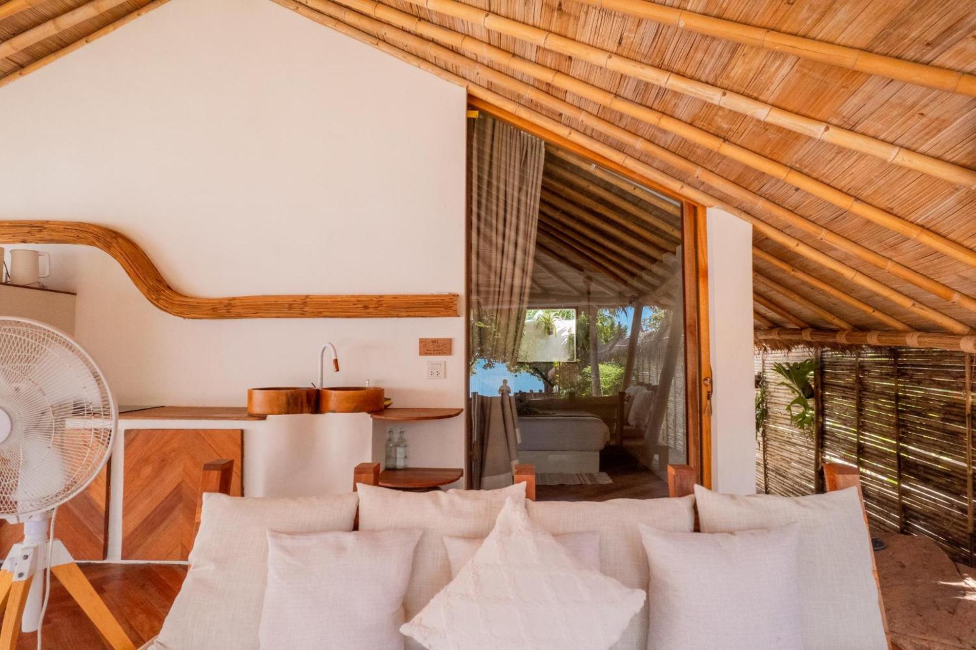 Aloe Ecological Beach & Jungle Villas Ao Nam Mao Room photo